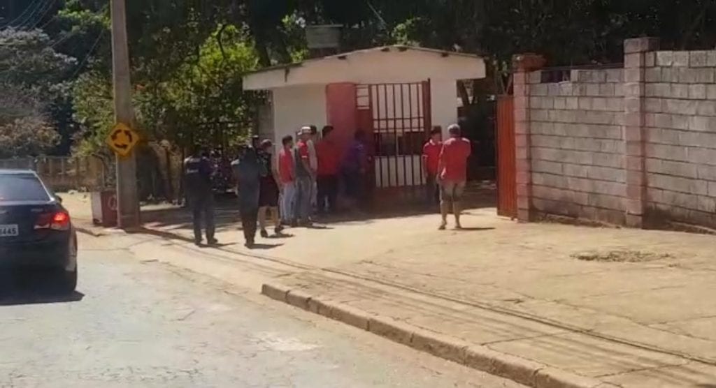 protesto_2_vila_desembarque_22_08