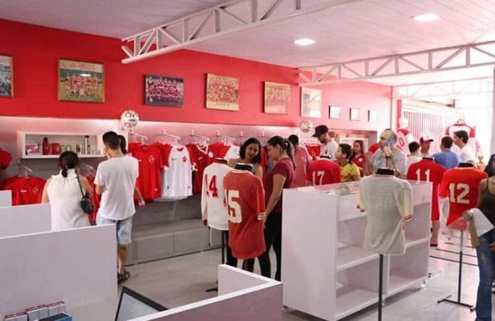 WhatsApp-Image-2020-04-22-at-23.28.58-696×451