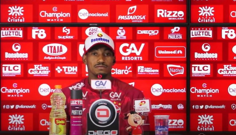 Pablo Dyego titular?Vila Nova x Goianésia: Confira provável escalação do Tigrão