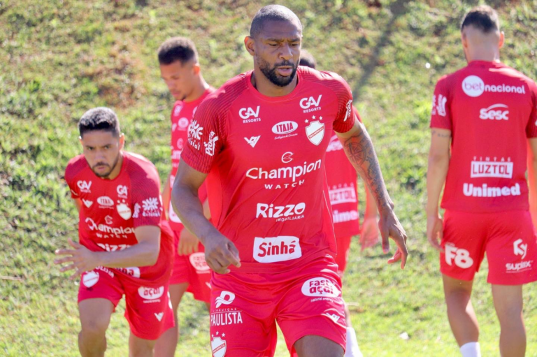 Vila Nova treinando