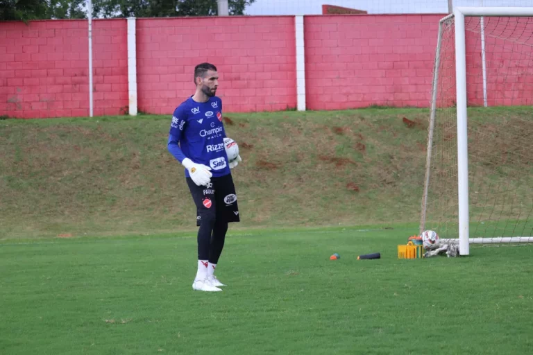Vanderlei vila Nova treinando