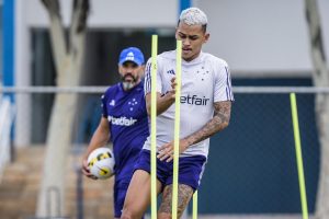 Fernando Henrique Cruzeiro Vila Nova