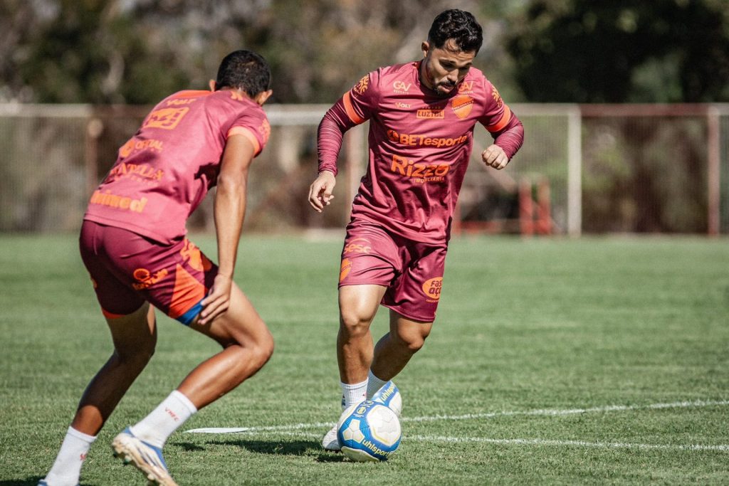 Treino do Vila Nova - Divulgação