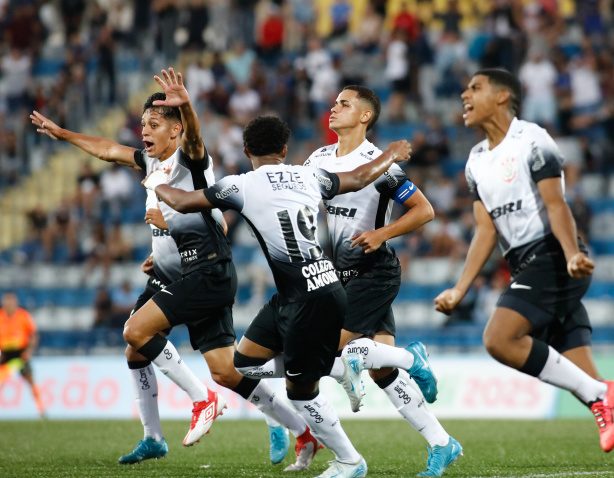 Vila Nova x Corinthians