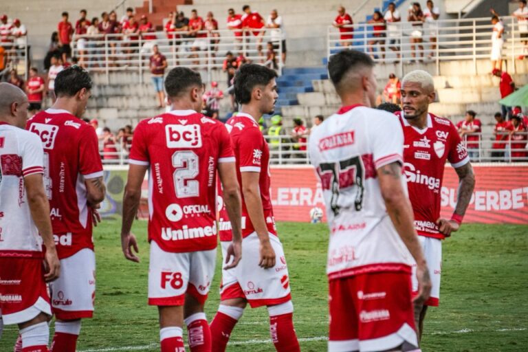 CRB x Vila Nova. Foto: Roberto Corrêa/Vila Nova