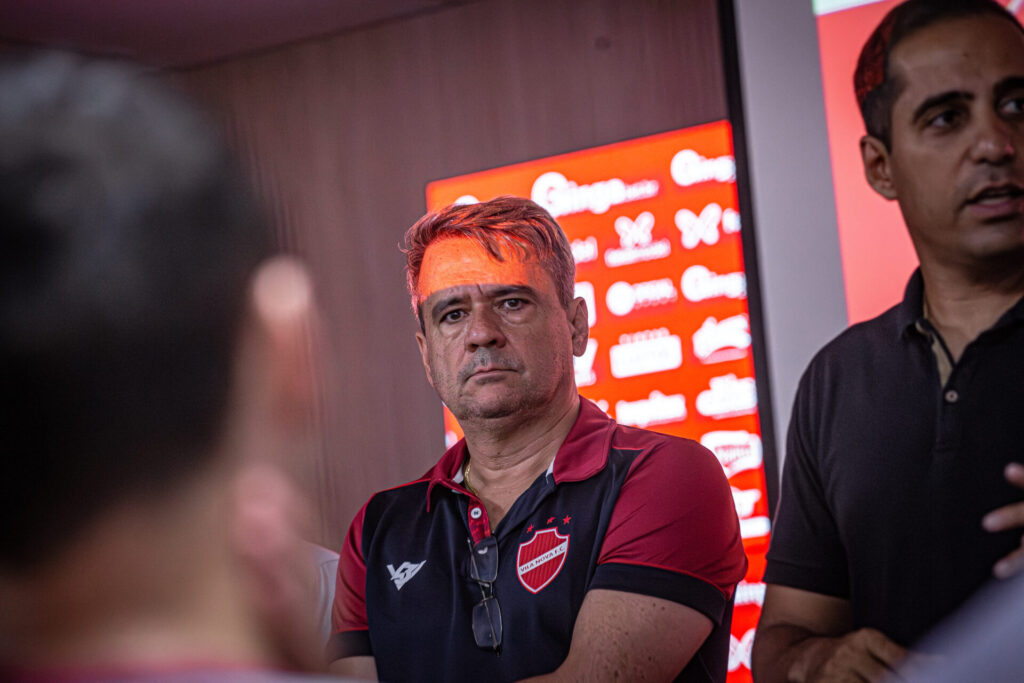 Fábio Brasil Hugo Vila Nova